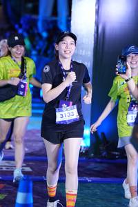 BIB: 3133
                            <button type="button" onclick="openModal(26261824)" class="btn btn-primary btn-sm float-right btn-popup" data-toggle="modal" data-target=".modal-high-quality">
                        <i class="fas fa-shopping-cart"></i> Add to Cart
                    </button>
                                            <button type="button" onclick="isThisMe(26261824, true)" class="btn btn-success btn-sm float-right btn-popup btn-isme hidden" data-toggle="tooltip" data-placement="bottom" title="นี่คือรูปของคุณใช่ไหม คลิกที่นี่เพื่อเอาเข้าอัลบั้ม">
                        <i class="fas fa-plus"></i> Add to album
                    </button>
                    <button type="button" onclick="isThisMe(26261824, false)" class="btn btn-warning btn-sm float-right btn-popup btn-isnotme hidden">
                        <i class="fas fa-ban"></i> Remove from album
                    </button>